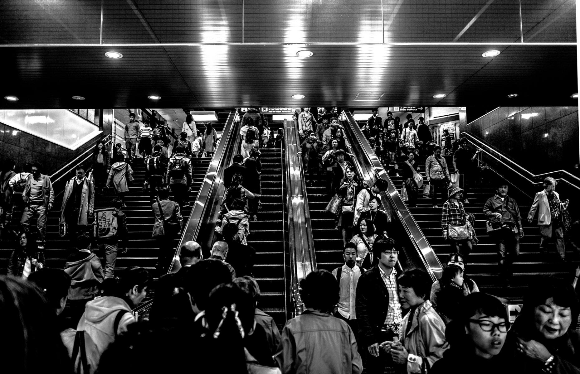 Up Up, Down Down : Nighttime in Japan : Richard Dweck