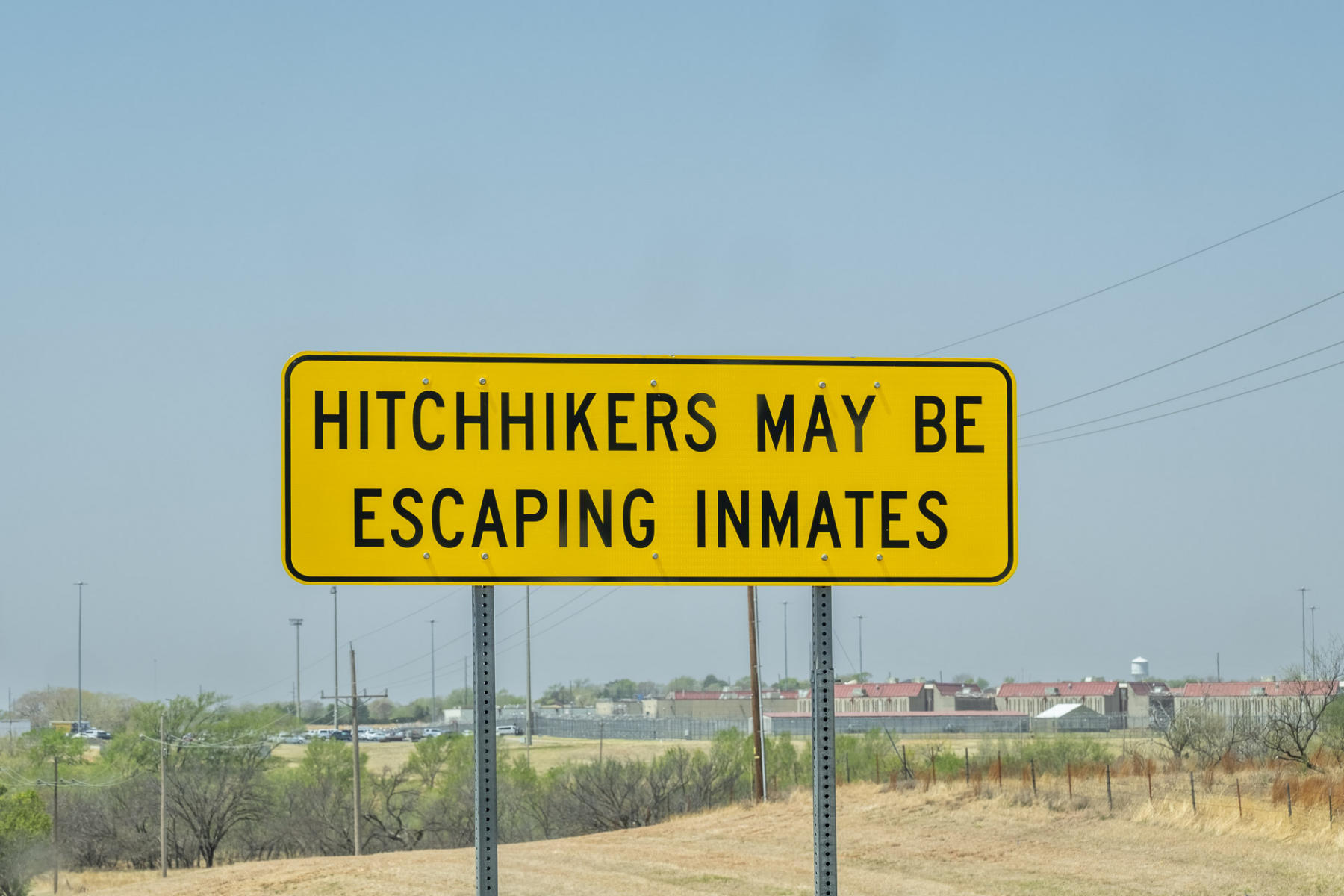  : Hitchhikers May Be Escaping Inmates : Richard Dweck