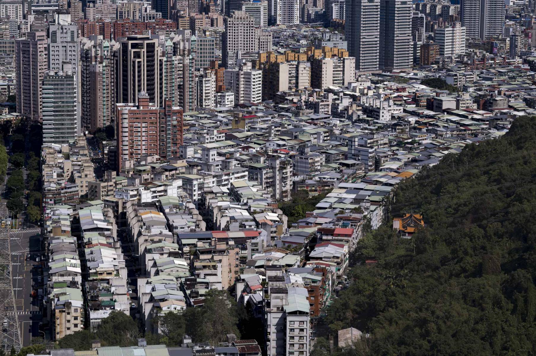  : Surreal Taiwan : Richard Dweck